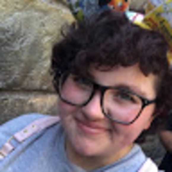 Meet your Posher, Riley - Picture 1 of 1